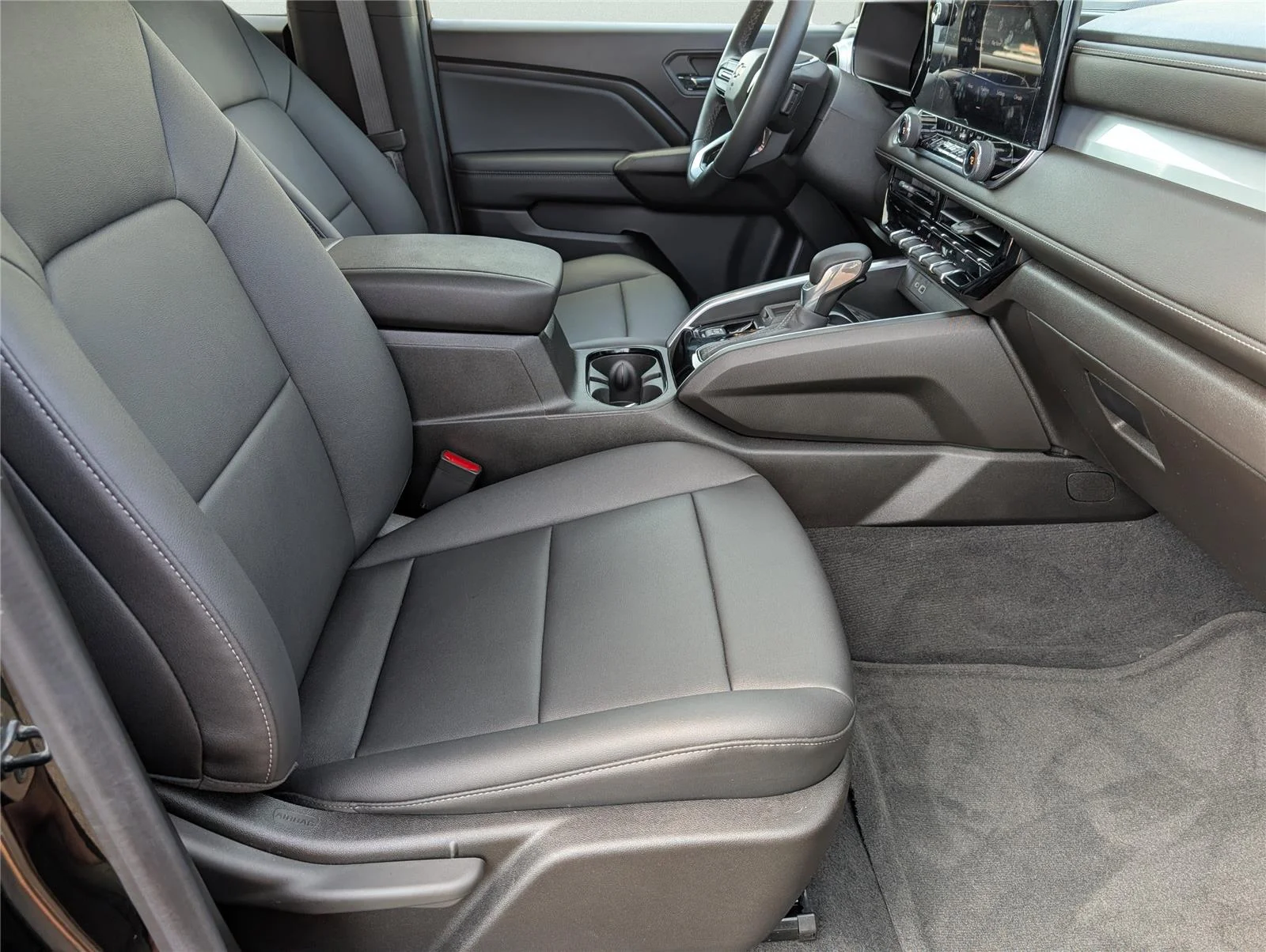 Used 2024 Black Chevrolet LT image 33
