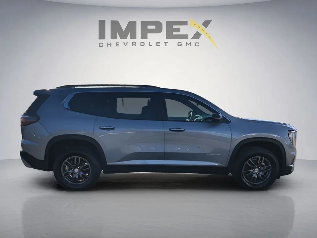 New 2026 Sterling Metallic GMC Elevation image 6