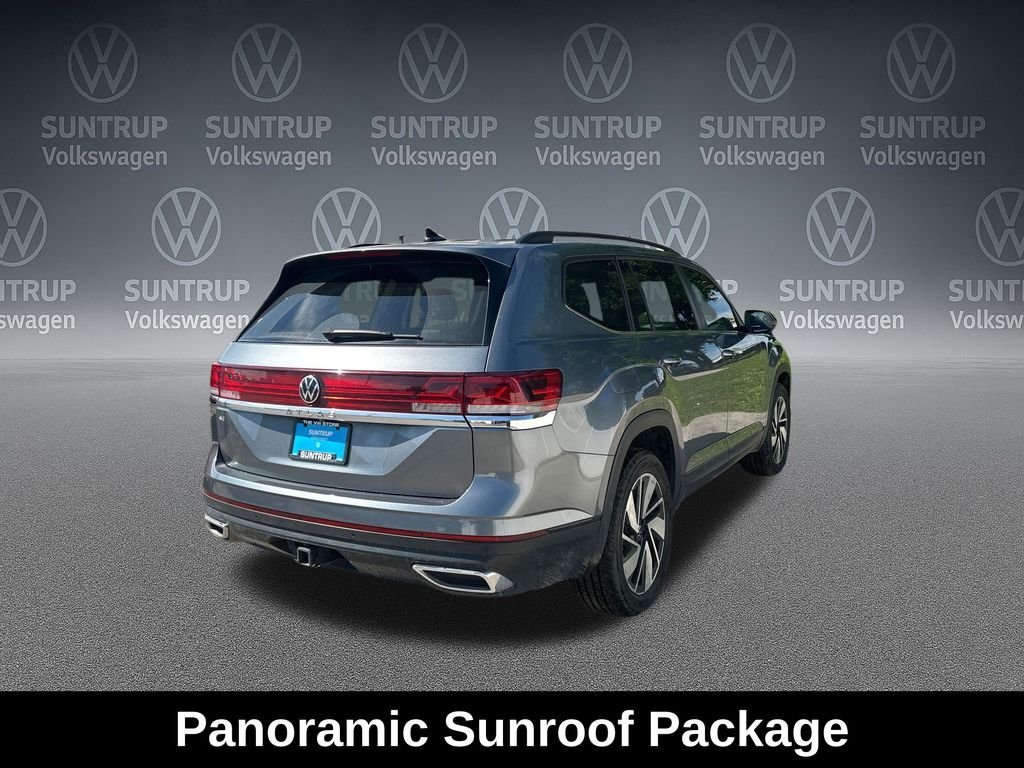 Used 2024 Gray Volkswagen 2.0T SE w/Technology image 9