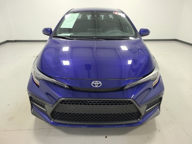 Used 2020 Blue Crush Metallic Toyota SE image 2