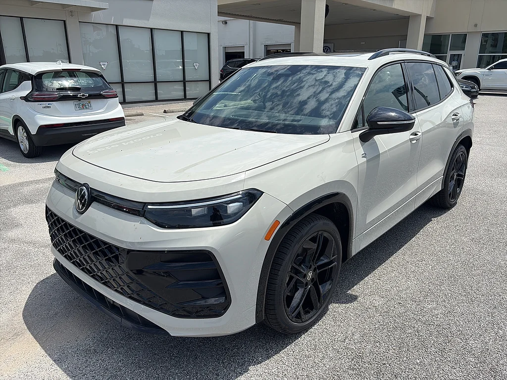 New 2026 Sandstone Volkswagen SE R-Line Black FWD image 2