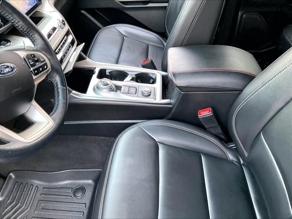 Used 2022 Black Ford XLT image 21