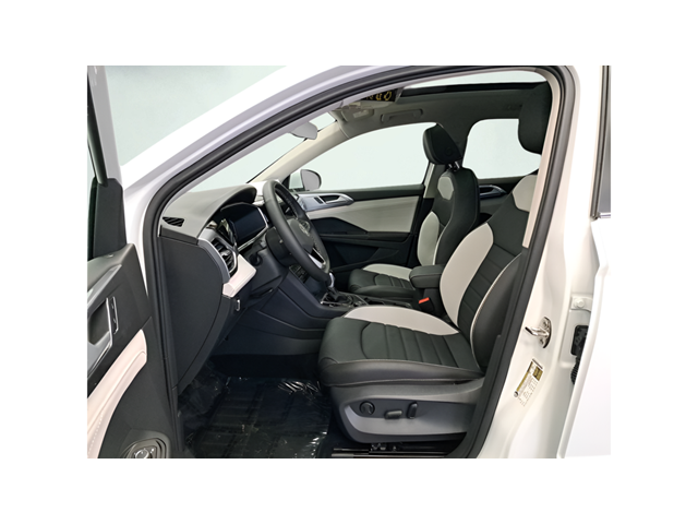 New 2025 White Volkswagen 1.5T SEL image 10