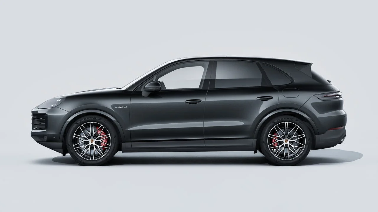 New 2026 Chromite Black Metallic Porsche S E-Hybrid image 2