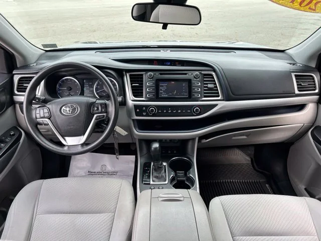 Used 2019 Gray Toyota LE image 33