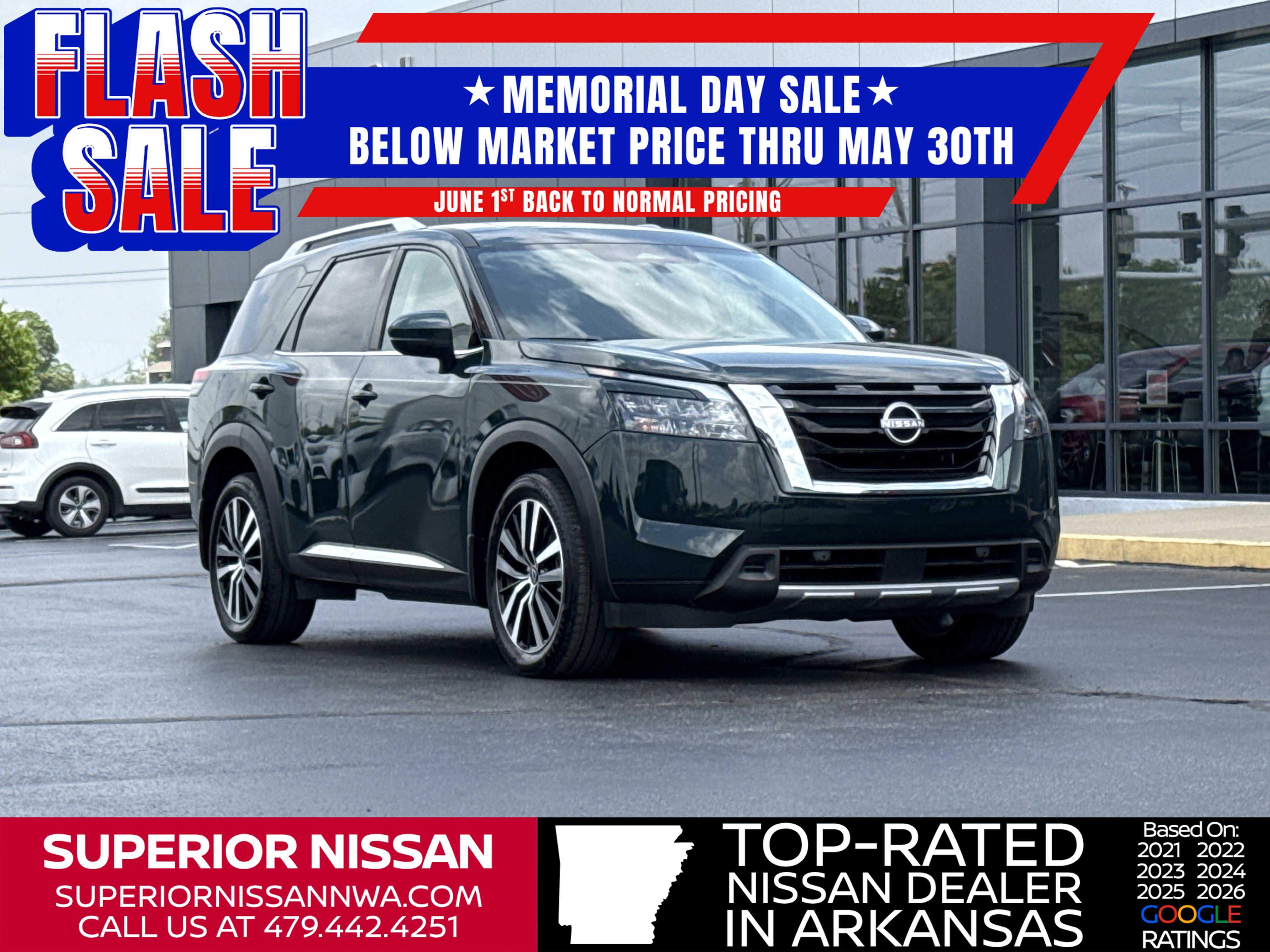 2025 Nissan Pathfinder Platinum 4WD's photo