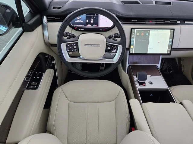 New 2026 Fuji White Land Rover SE image 12