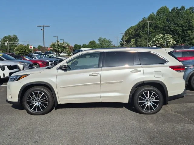 Used 2019 White Toyota Limited Platinum image 6