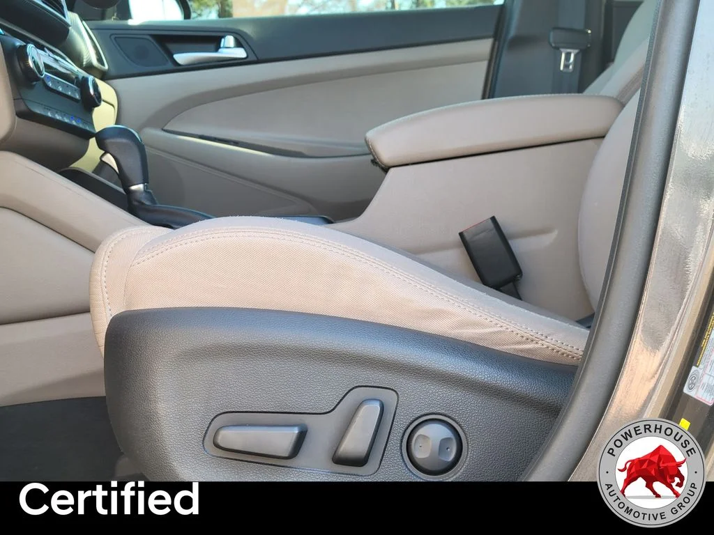 Used 2019 Green Hyundai Value image 23