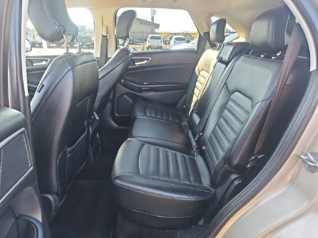Used 2018 Gold Ford SEL image 25