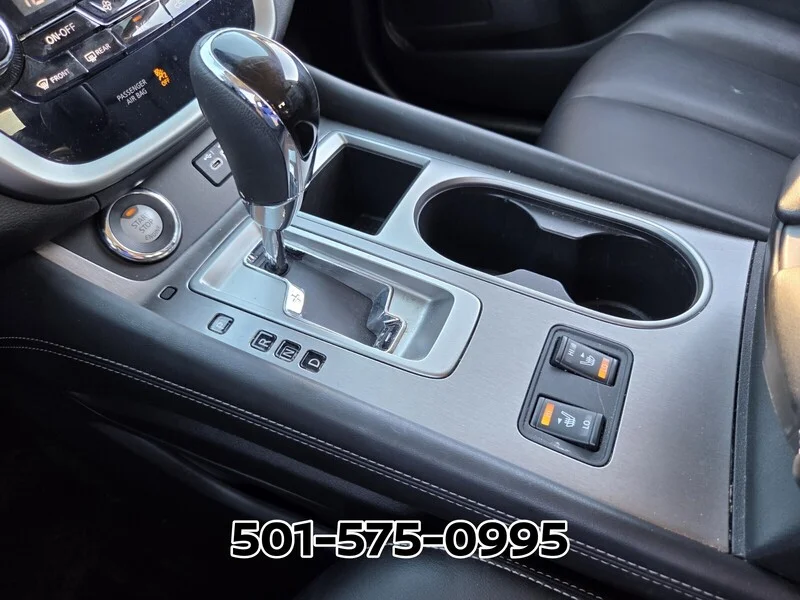 Used 2023 Pearl White NISSAN FWD SV image 26