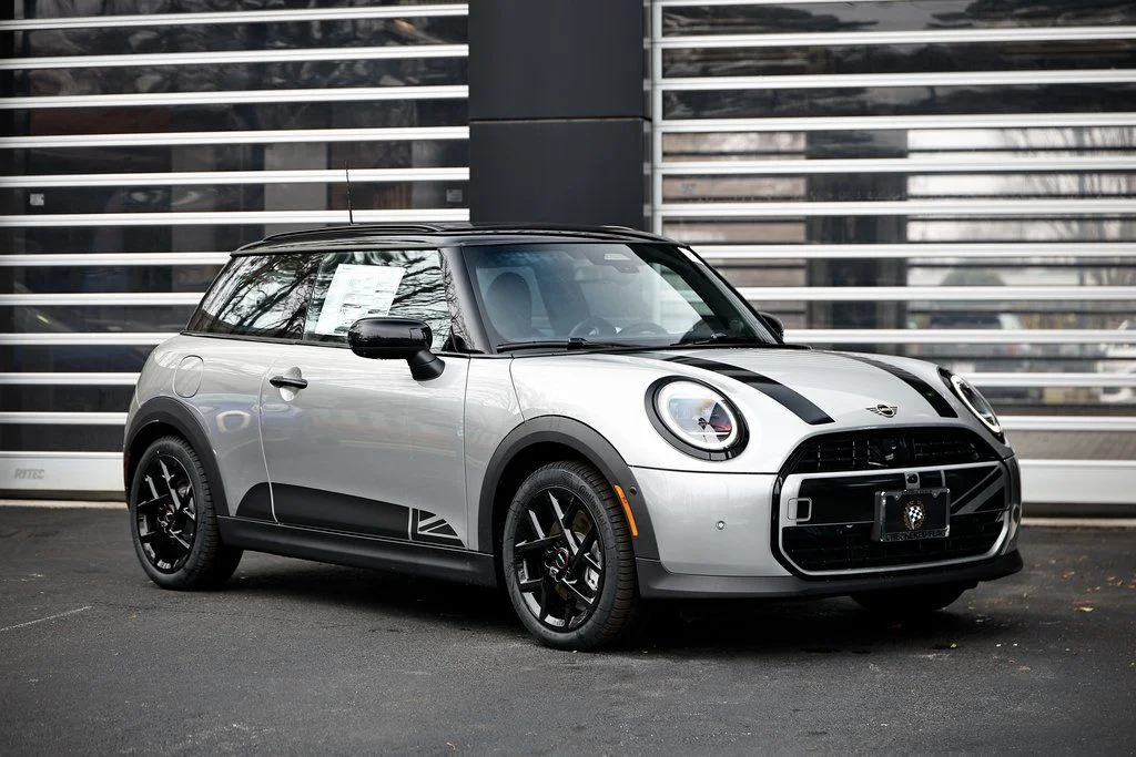 2026 MINI Hardtop's photo