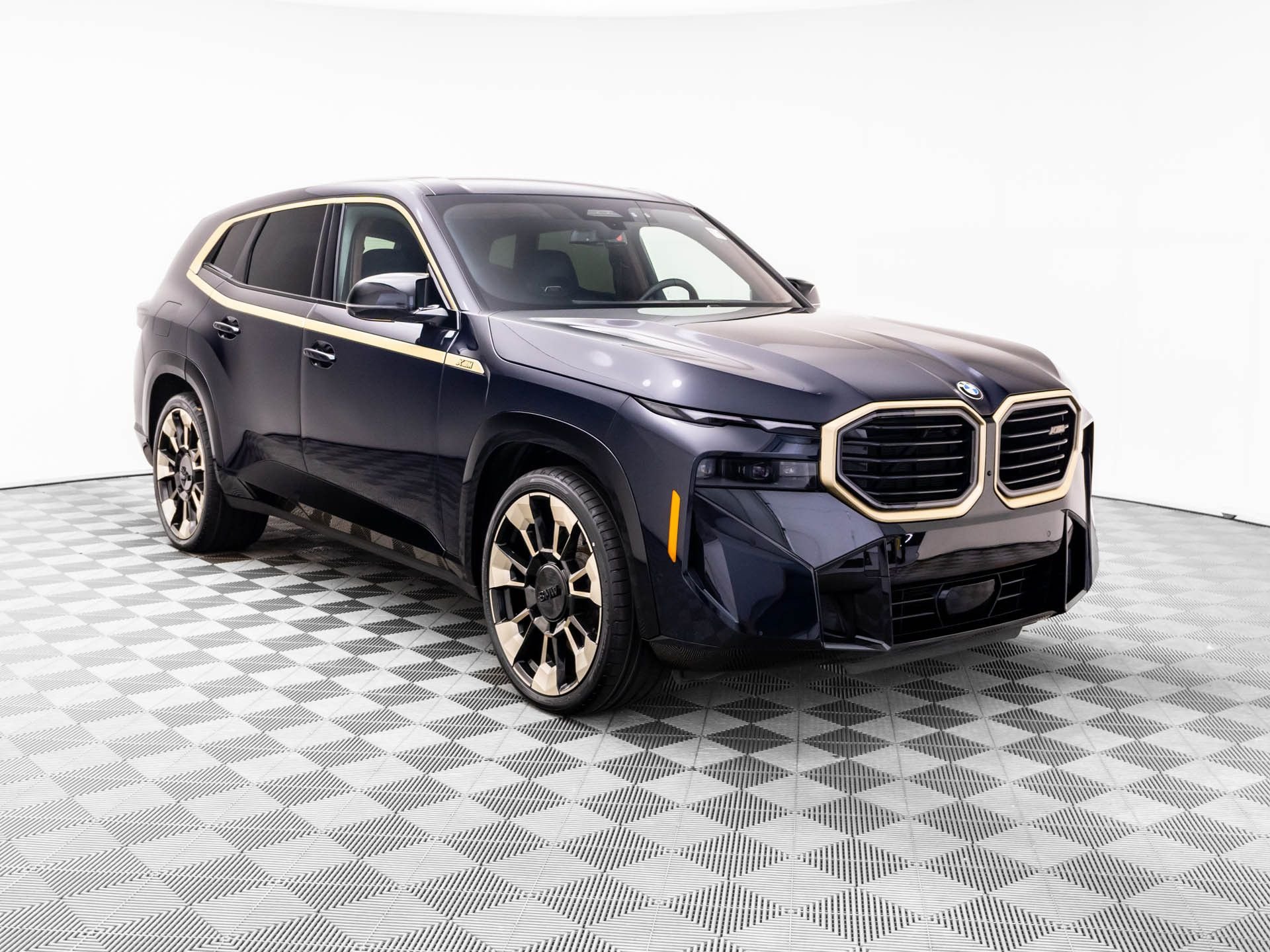 Certified Used 2023 Carbon Black Metallic BMW Base image 8