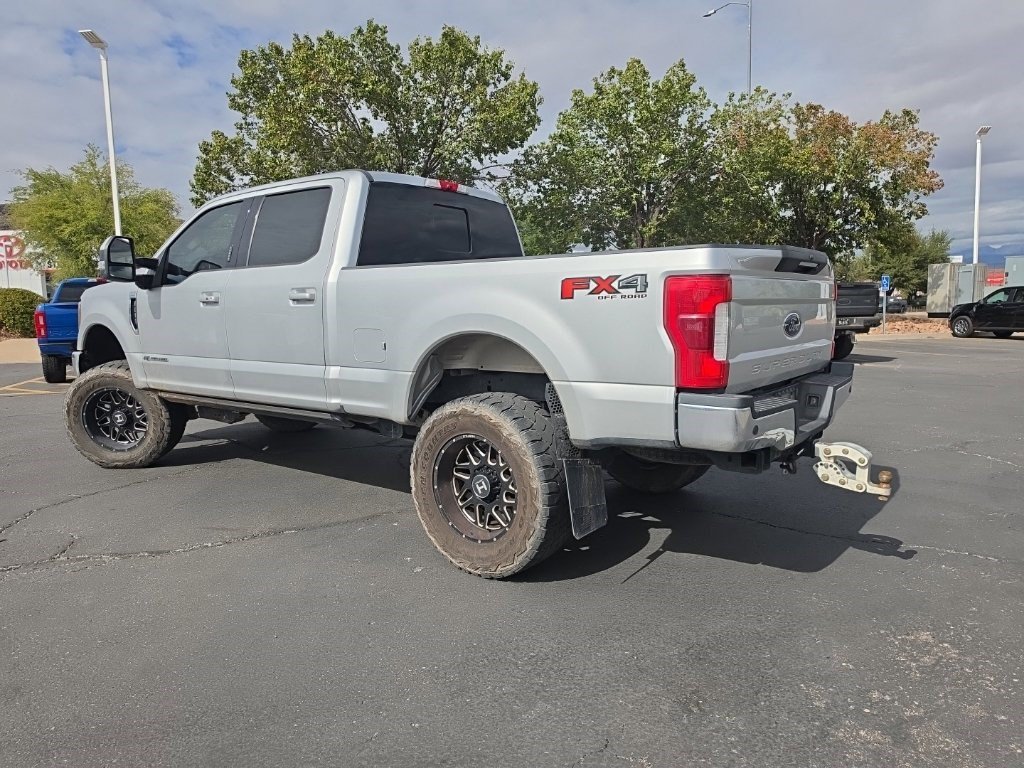 Used 2019 Ingot Silver Ford LARIAT image 4