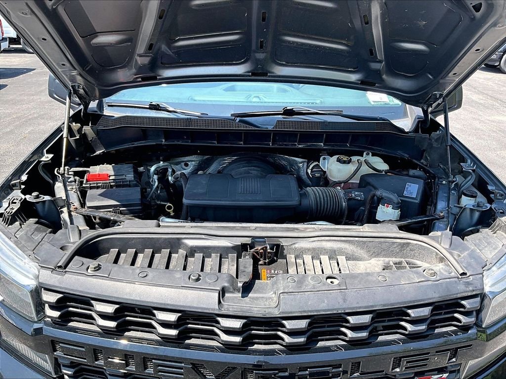 Used 2019 Gray Chevrolet Custom Trail Boss image 29