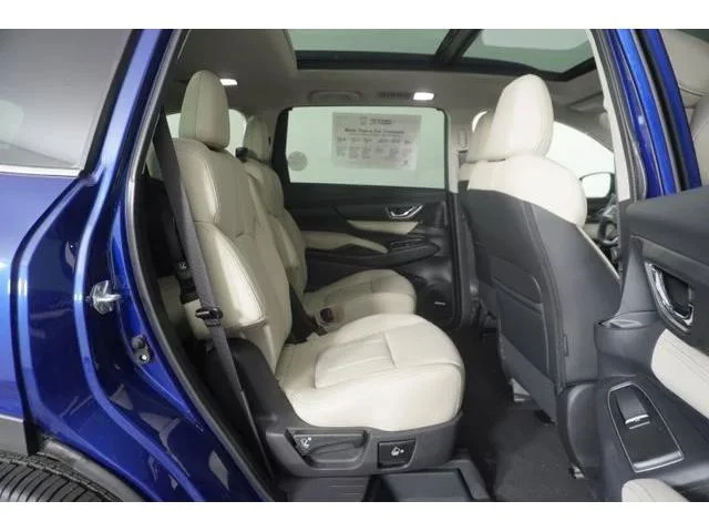 New 2026 SAPPHIRE BLUE PEARL Subaru Limited 7-Passenger image 28