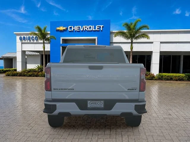 New 2026 Summit White Chevrolet RST image 5