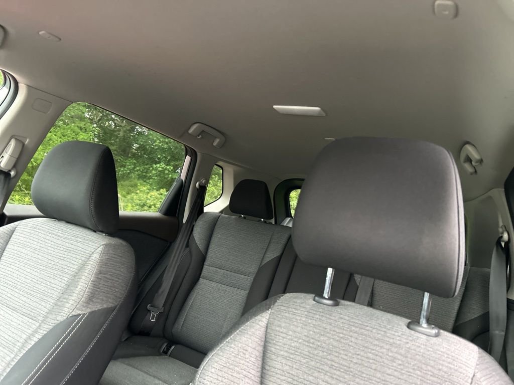 Used 2022 Silver Nissan SV image 14