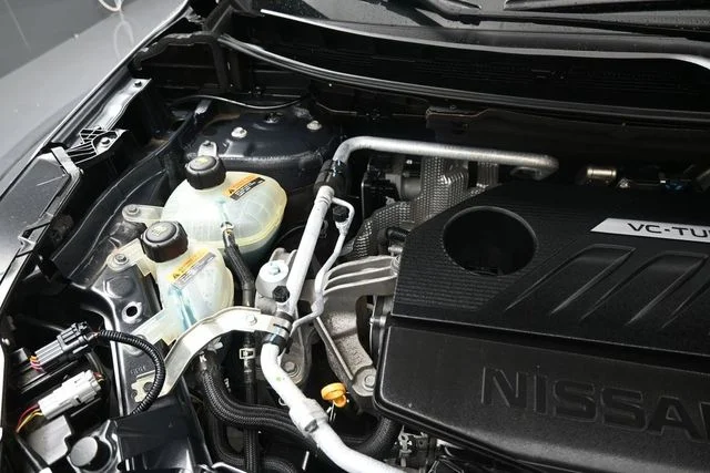 Used 2022 Gray Nissan S image 29