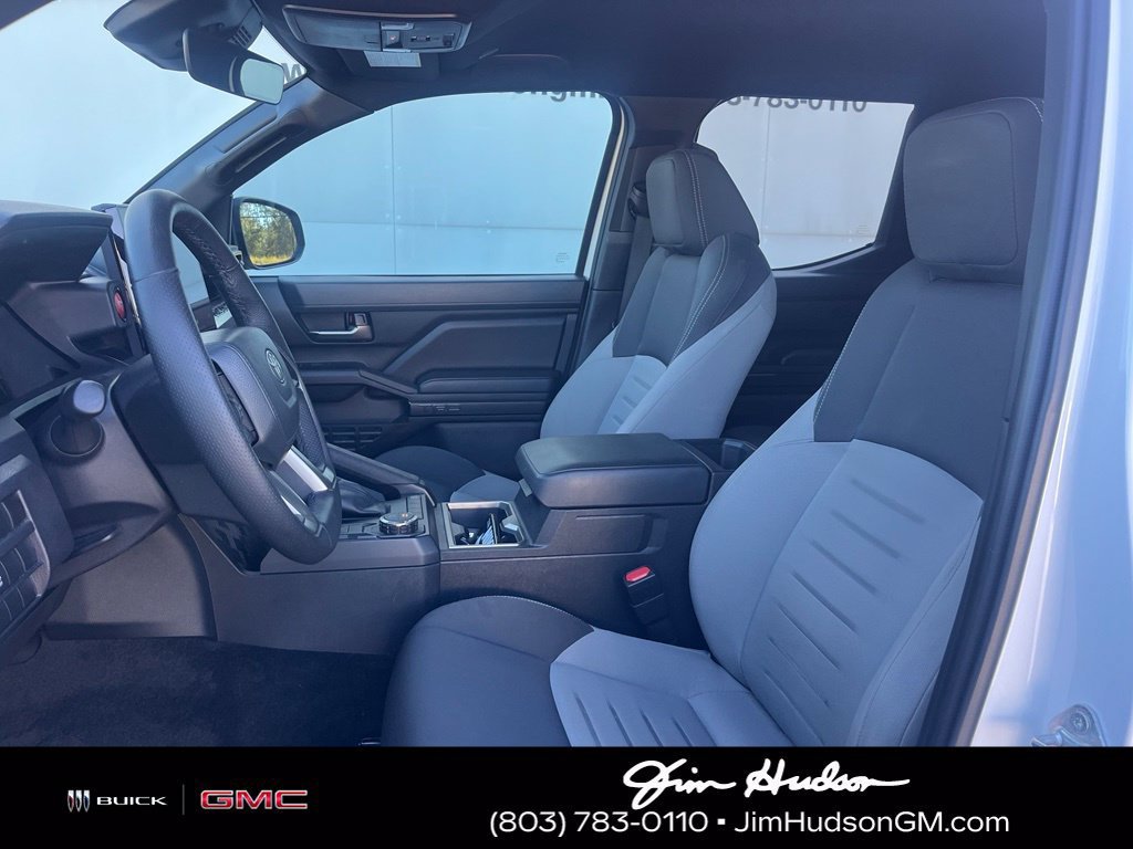 2025 Toyota Tacoma TRD Sport - Photo 7