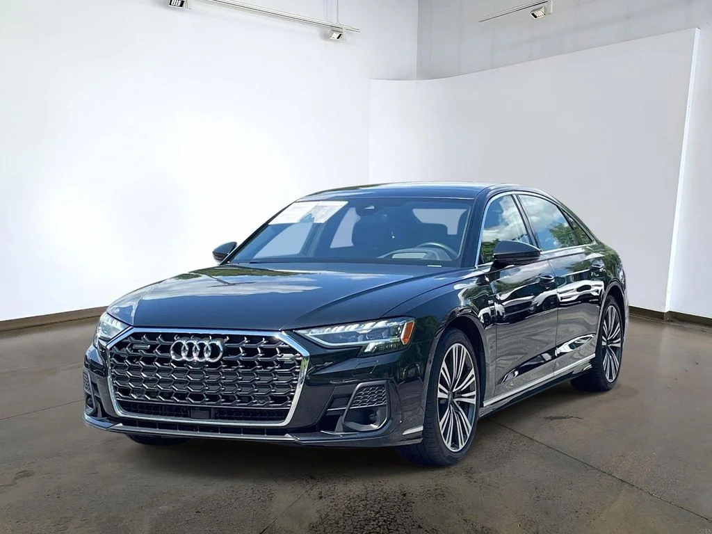2023 Audi A8 55 TFSI L quattro Tiptronic's photo