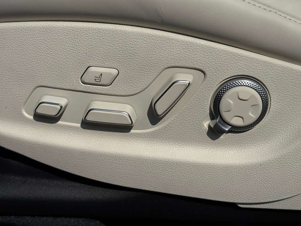 2025 GENESIS GV80 Prestige - Photo 31