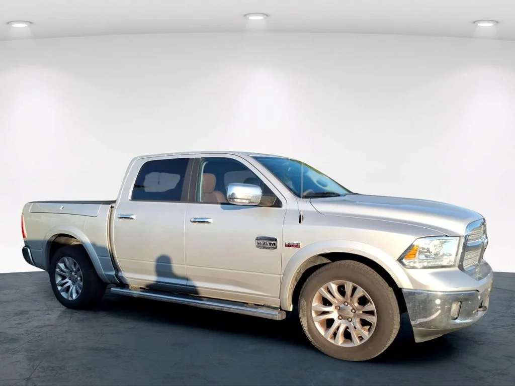 Used 2017 Silver Ram Laramie Longhorn image 15