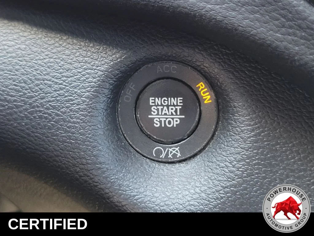 Used 2020 Gray Jeep Latitude Plus image 35