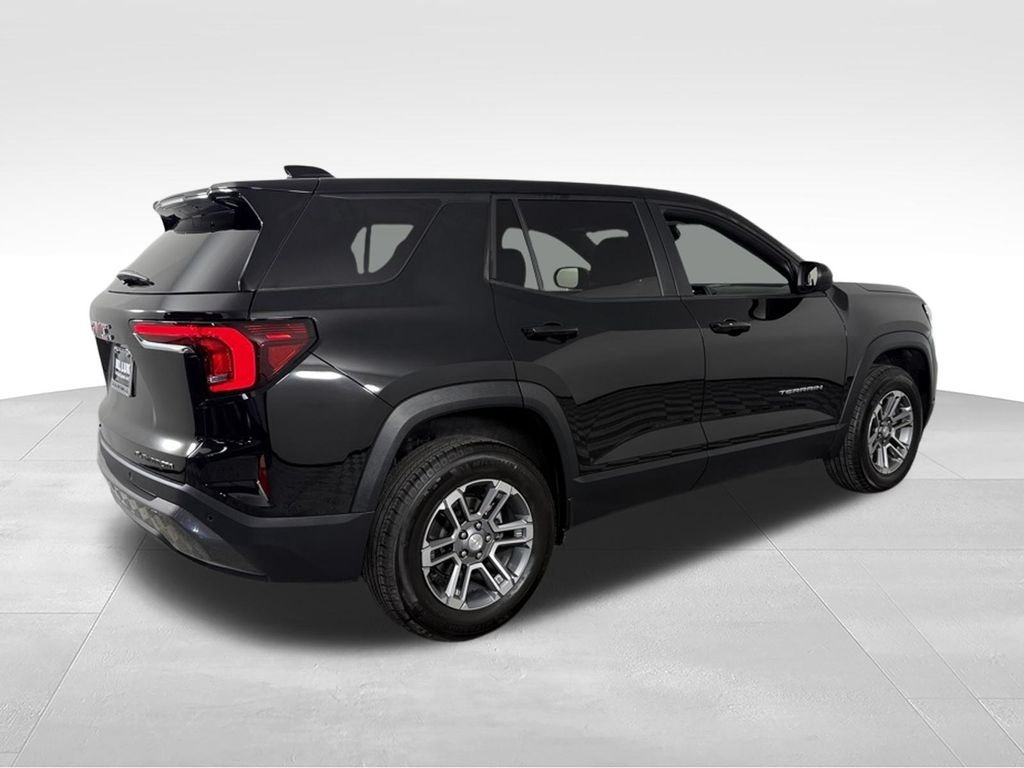 Used 2026 Ebony Twilight Metallic GMC Elevation image 5