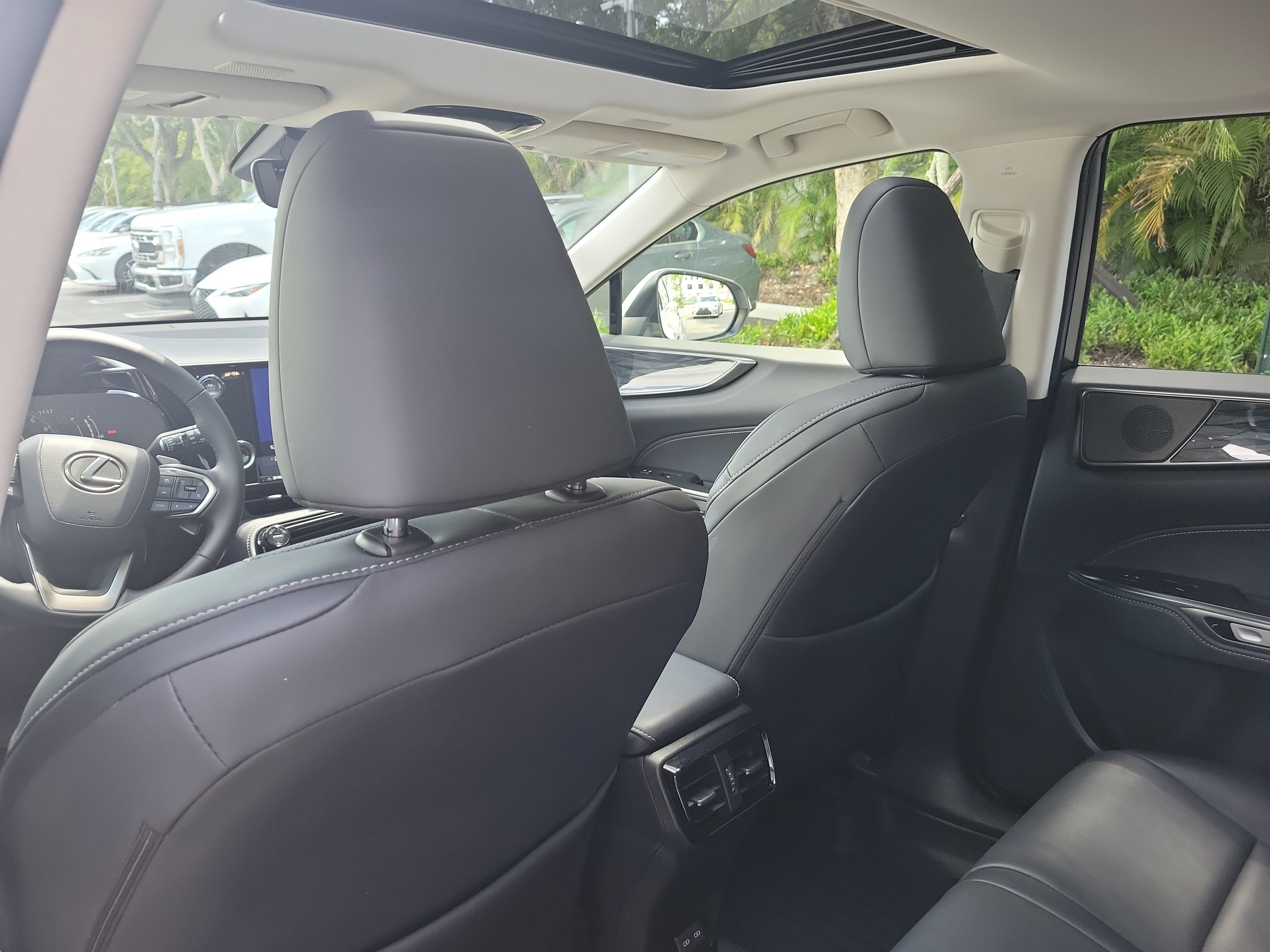 Certified Used 2025 EMINENT WHITE PEARL Lexus NX 250 Premium image 14