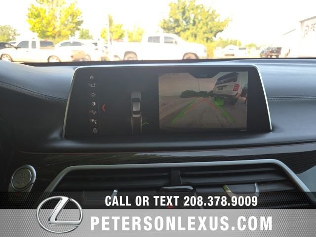 Used 2018 Black BMW 750i image 19