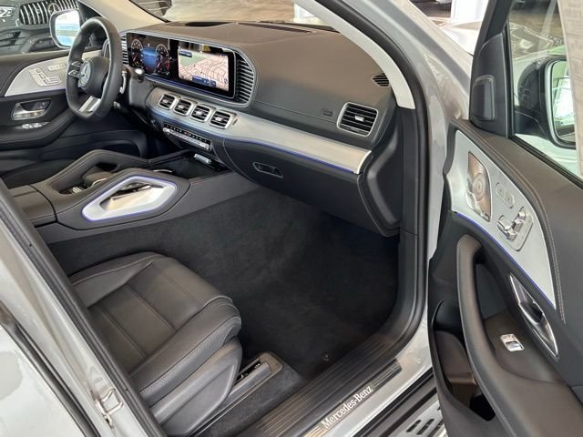 2025 Mercedes-Benz GLS Base - Photo 26