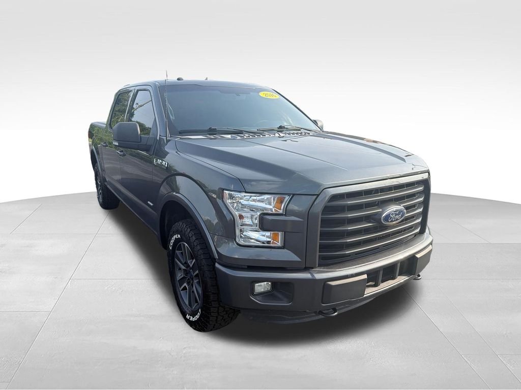 Used 2016 Gray Ford XLT image 16