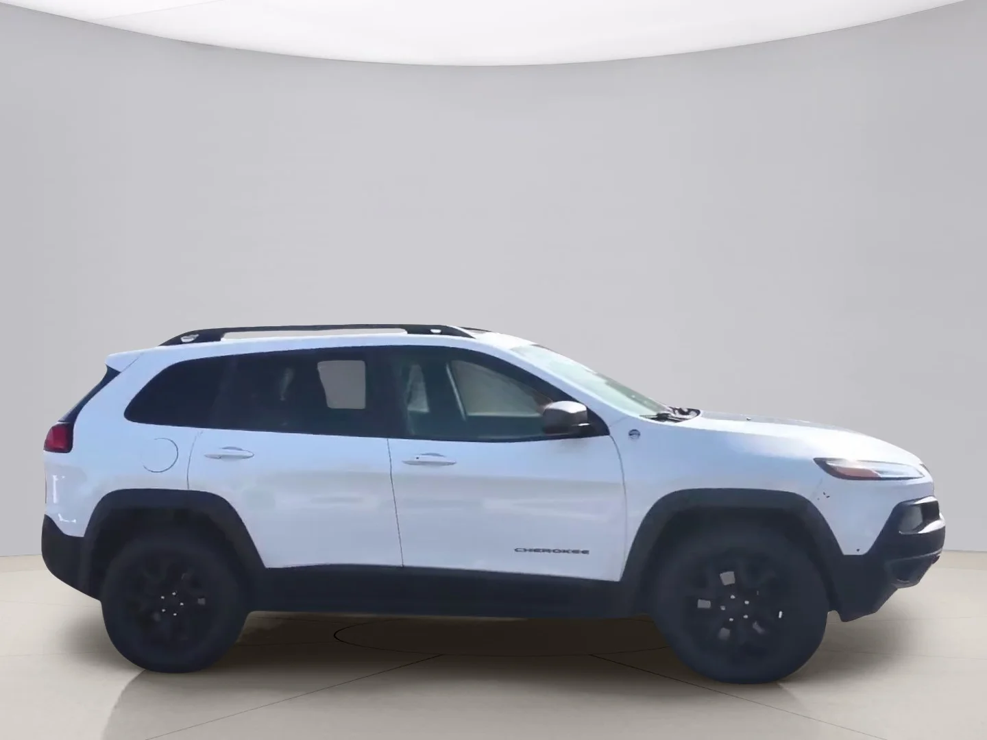 Used 2015 White Jeep TRAILHAWK image 6