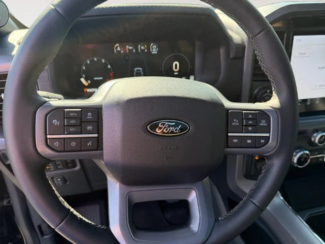Used 2025 Black Ford XLT image 13