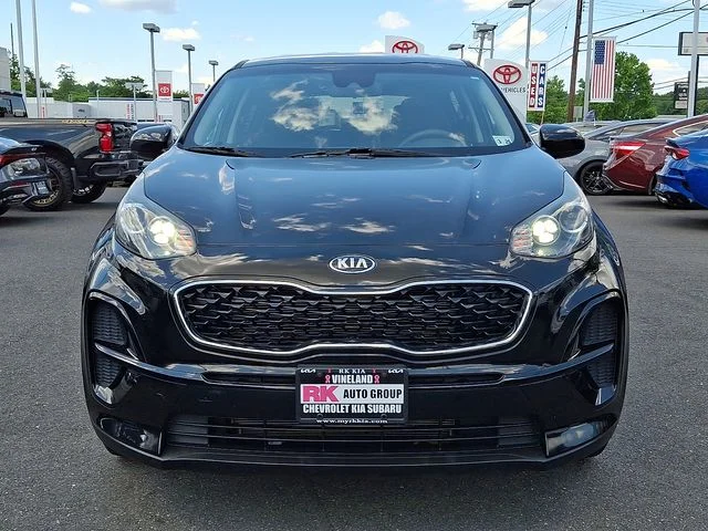 Used 2020 Red Kia LX image 3