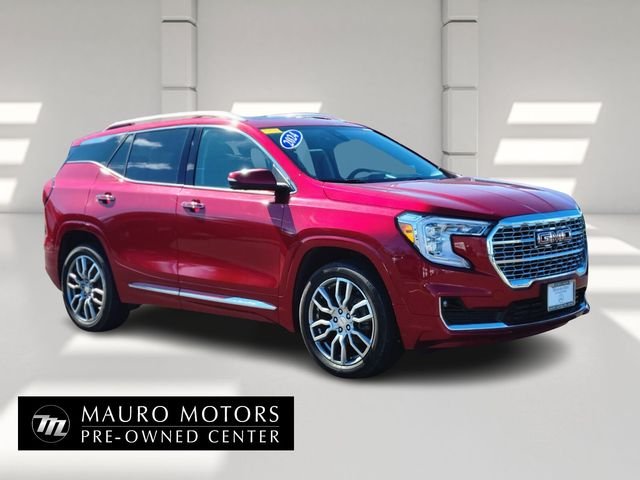 2024 GMC Terrain Denali AWD's photo