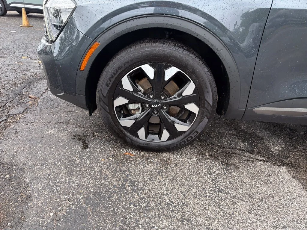 Used 2023 Gray Kia X-Line image 28