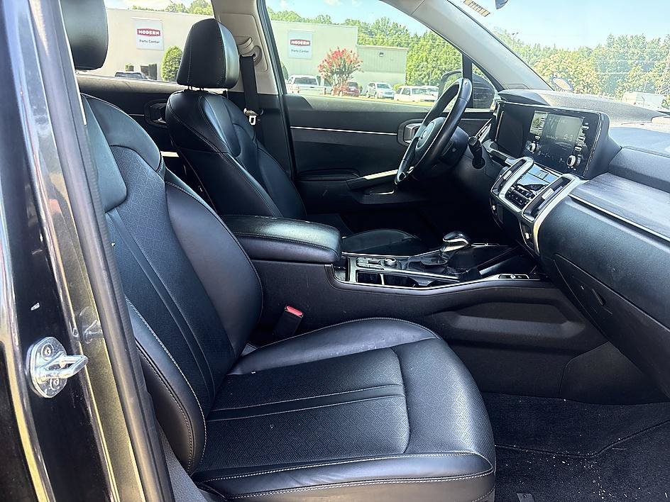 Used 2021 Gravity Grey Kia EX image 16