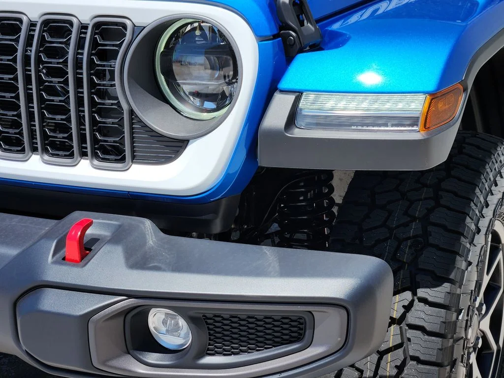 New 2026 Hydro Blue Pearlcoat Jeep Rubicon image 6