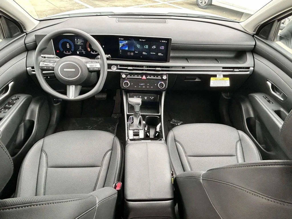 New 2026 White Hyundai SEL Plus image 11