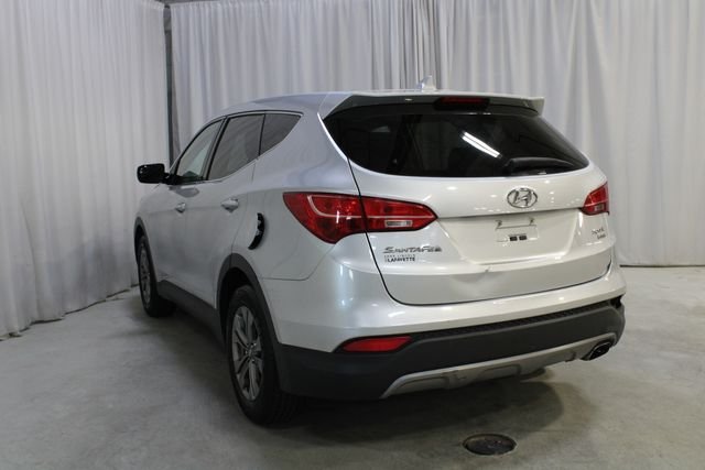Used 2015 Silver Hyundai Base image 22
