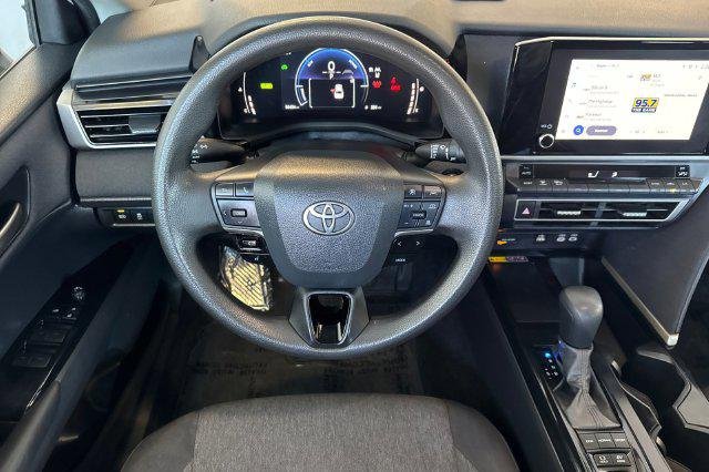 Certified Used 2025 ICE CAP Toyota  image 18