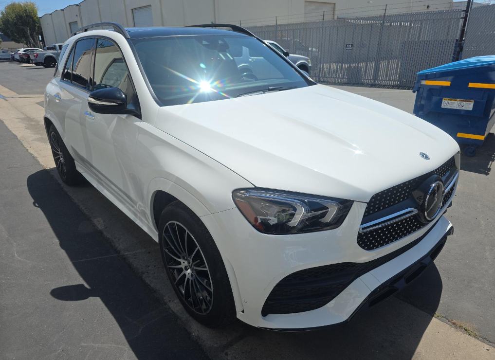 Used 2022 Polar White Mercedes-Benz GLE 450 image 2