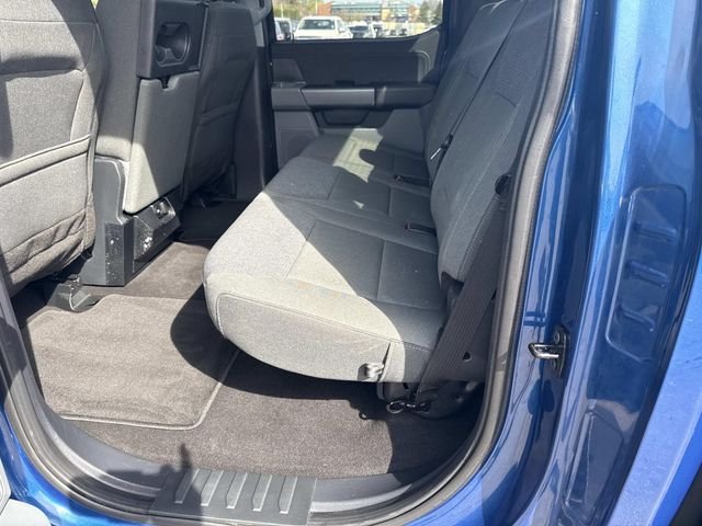Used 2025 Atlas Blue Metallic Ford XLT image 7