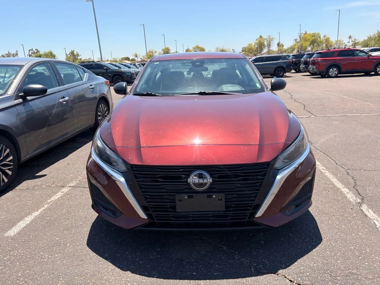 Used 2024 Garnet Pearl Metallic Nissan 2.5 SV image 2