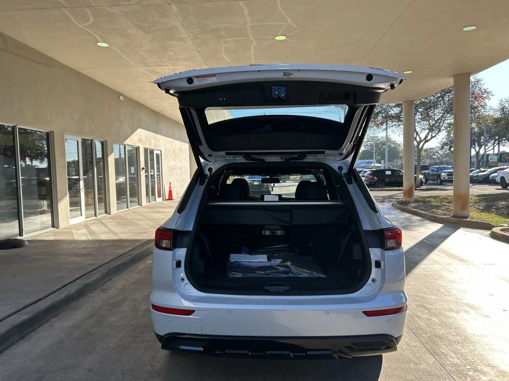 2025 Mitsubishi Outlander Plug-in Hybrid SEL Black Edition - Photo 39
