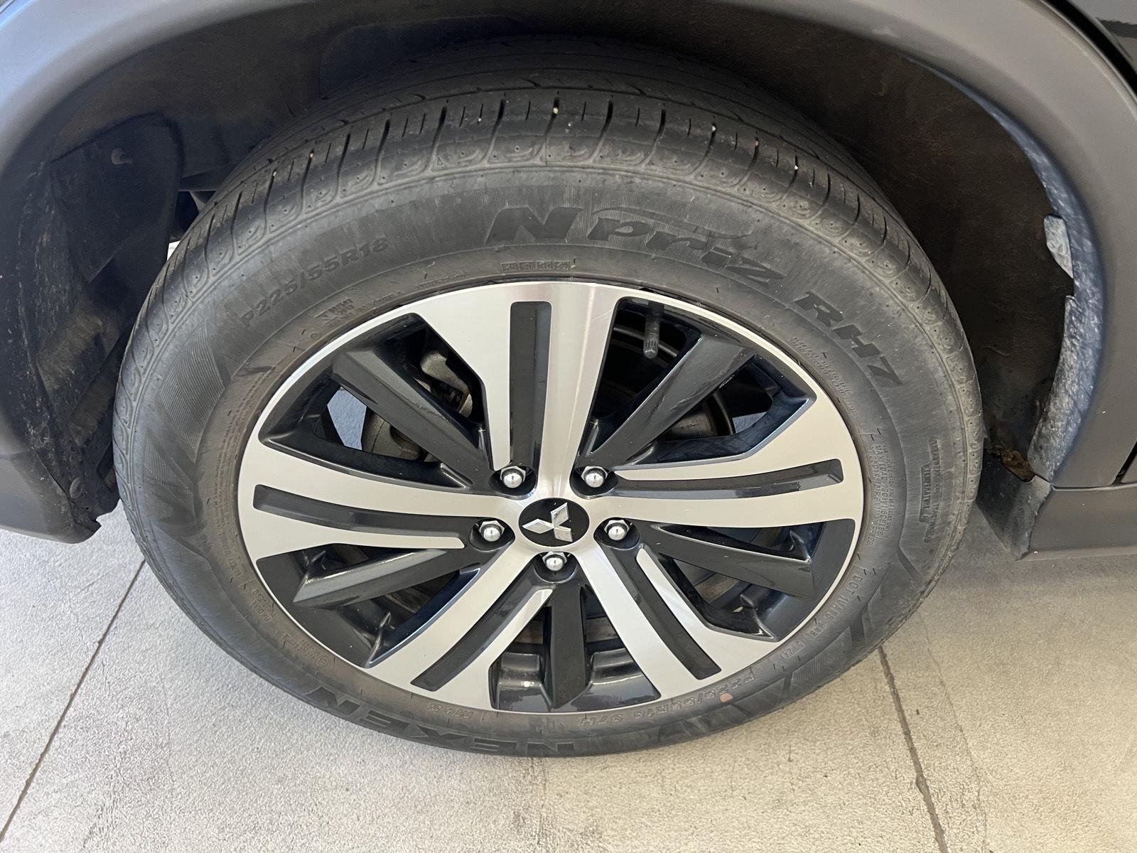 2025 Mitsubishi Outlander Sport ES - Photo 15