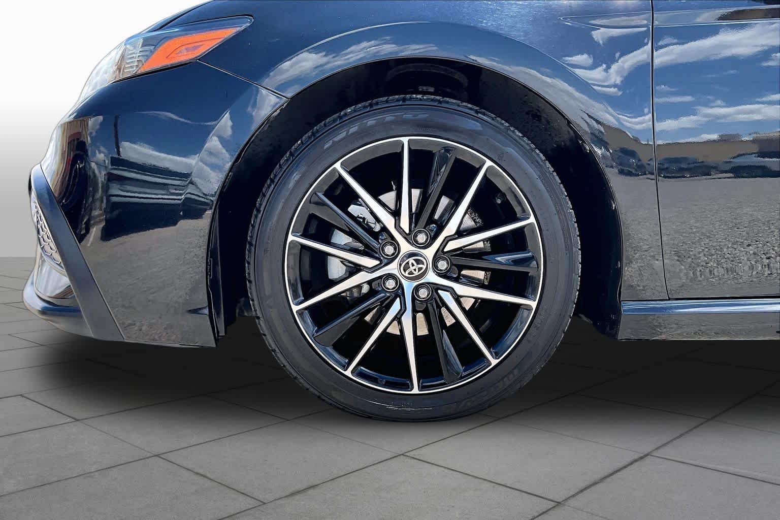 Used 2022 Midnight Black Metallic Toyota SE image 10
