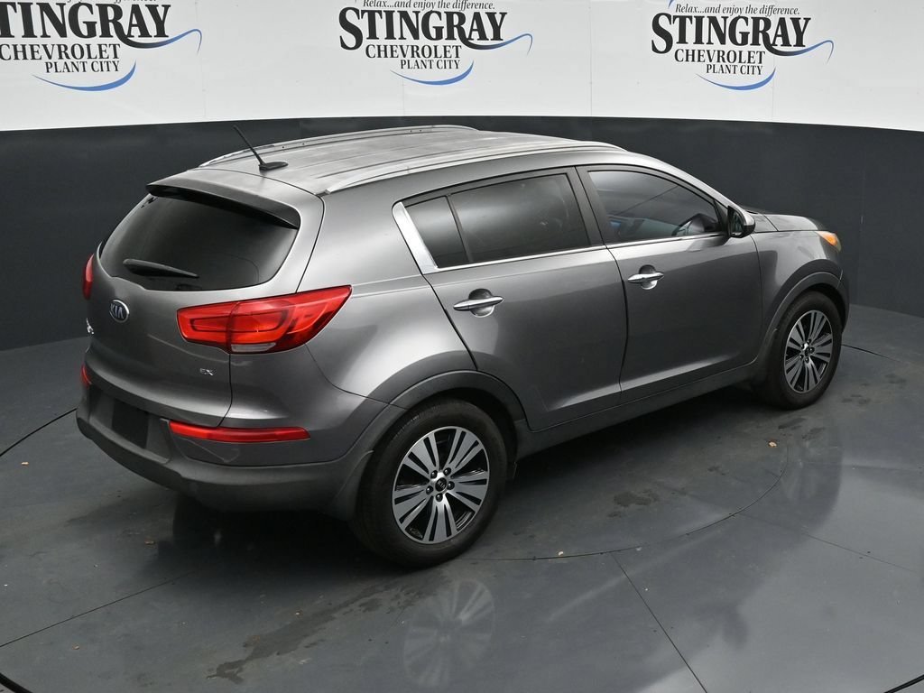 Used 2016 Silver Kia EX image 24